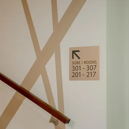 Garni Krsko 3* Leskovec pri Krskem