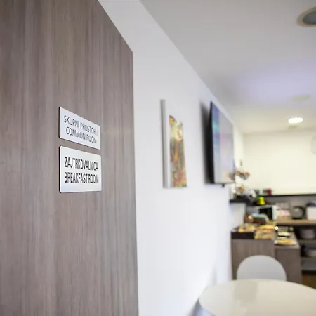 Garni Krsko Otel 3*