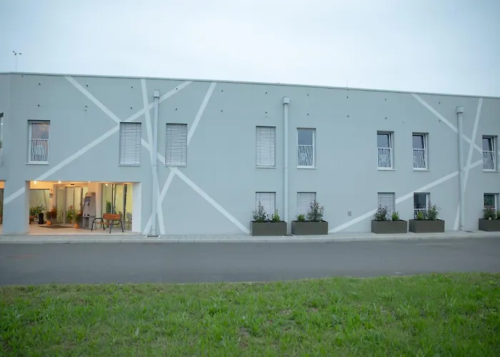 Garni Krsko Hotel 3*